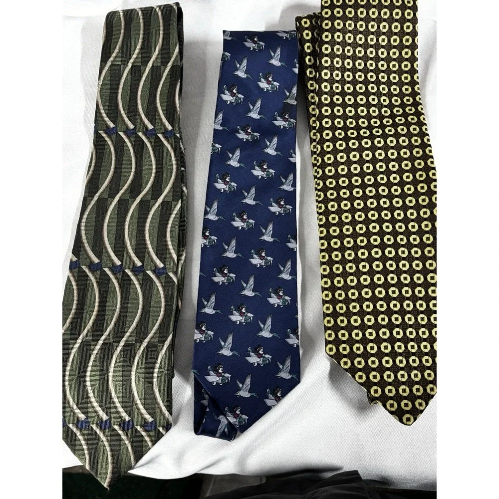 Men's Ties (Lot of 3)‎ Brittanica Alfini and Disney. Vintage